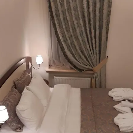 Nr. 8 4* Odesa