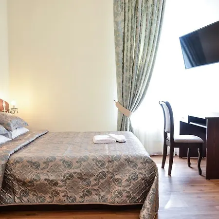 Nr. 8 4* Odesa