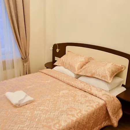 Nr. 8 Apartahotel 4*