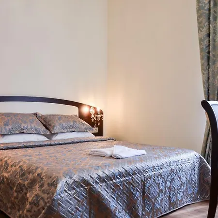 Aparthotel Nr. 8 *