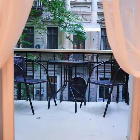 Nr. 8 Apartahotel Odesa