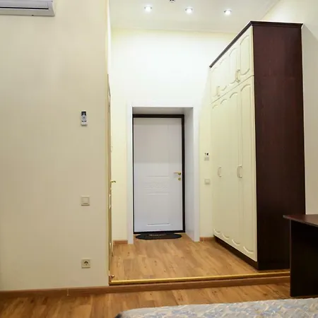 Aparthotel Nr. 8 *
