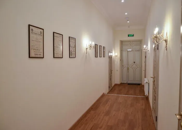 Nr. 8 Apartmanhotel 4*